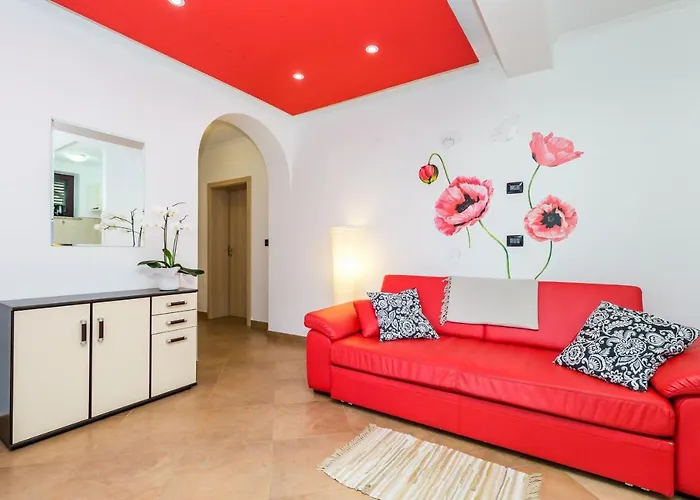 With A Swimming Pool Lovran, Opatija - 14196 * لوفغان